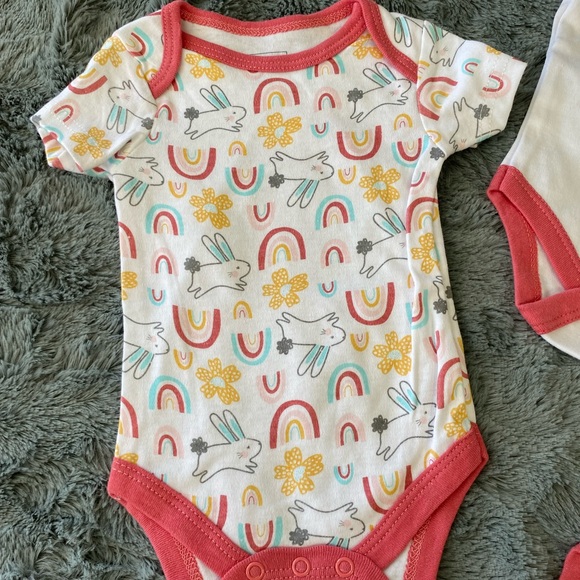 Baby Gear Three Piece Set 0-3m NWT - Picture 4 of 5